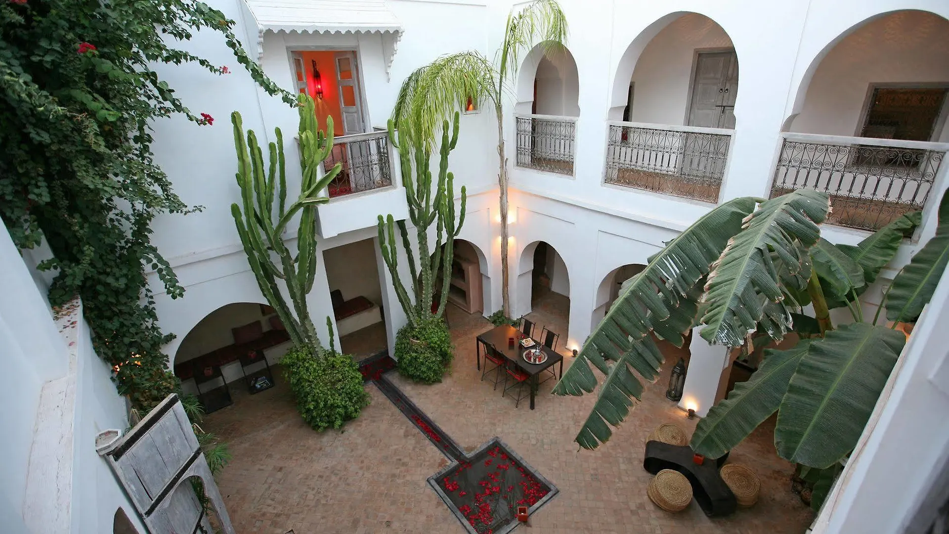 Riad O2 Marrakesh 4*,